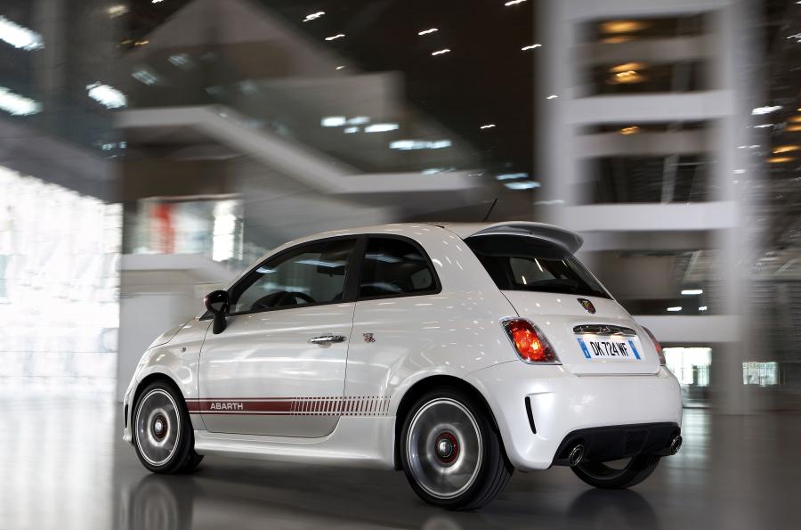  Abarth 500 2008 года  (WW) (фото 20 из 51)
